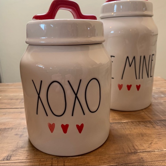 Rae Dunn XOXO and Be Mine Canister - Picture 2 of 6